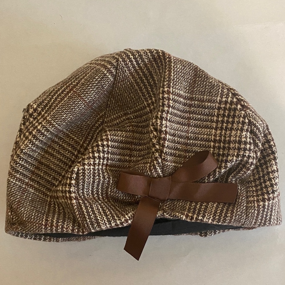Women’s Dahlia Beret hat with Bow beanie houndstooth Brown Plaid dressy wool